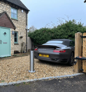 intellipost 500 bollard in driveway