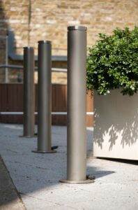 geo-bollard-8855