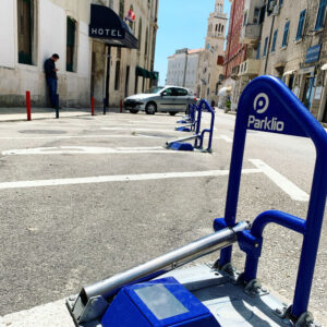 Parklio automatic parking bollard