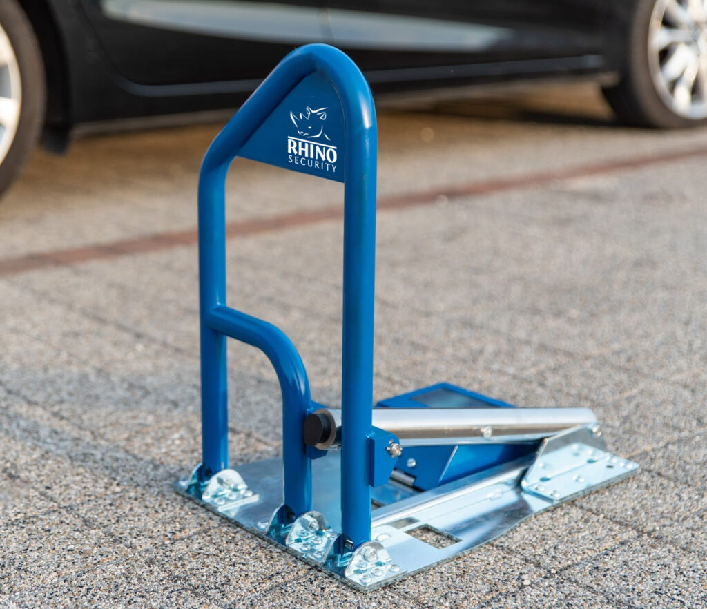 Parklio automatic parking bollard rhino